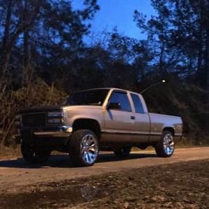 Meet your Posher, Justin